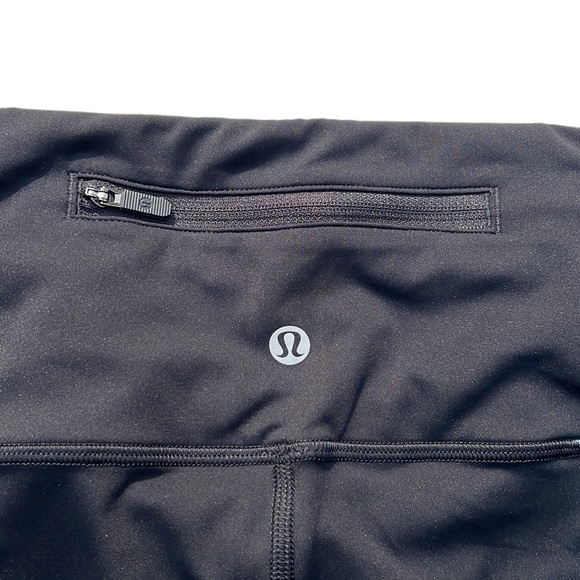 Lululemon Zip The Line Crop 23" Black / Utility Blue Size 6 - Picture 15 of 15